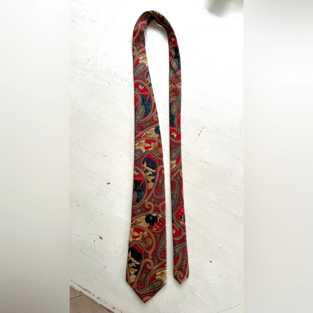 Bert Pulitzer Collectors Edition Silk Neck Tie Red And Tan Paisley Pattern